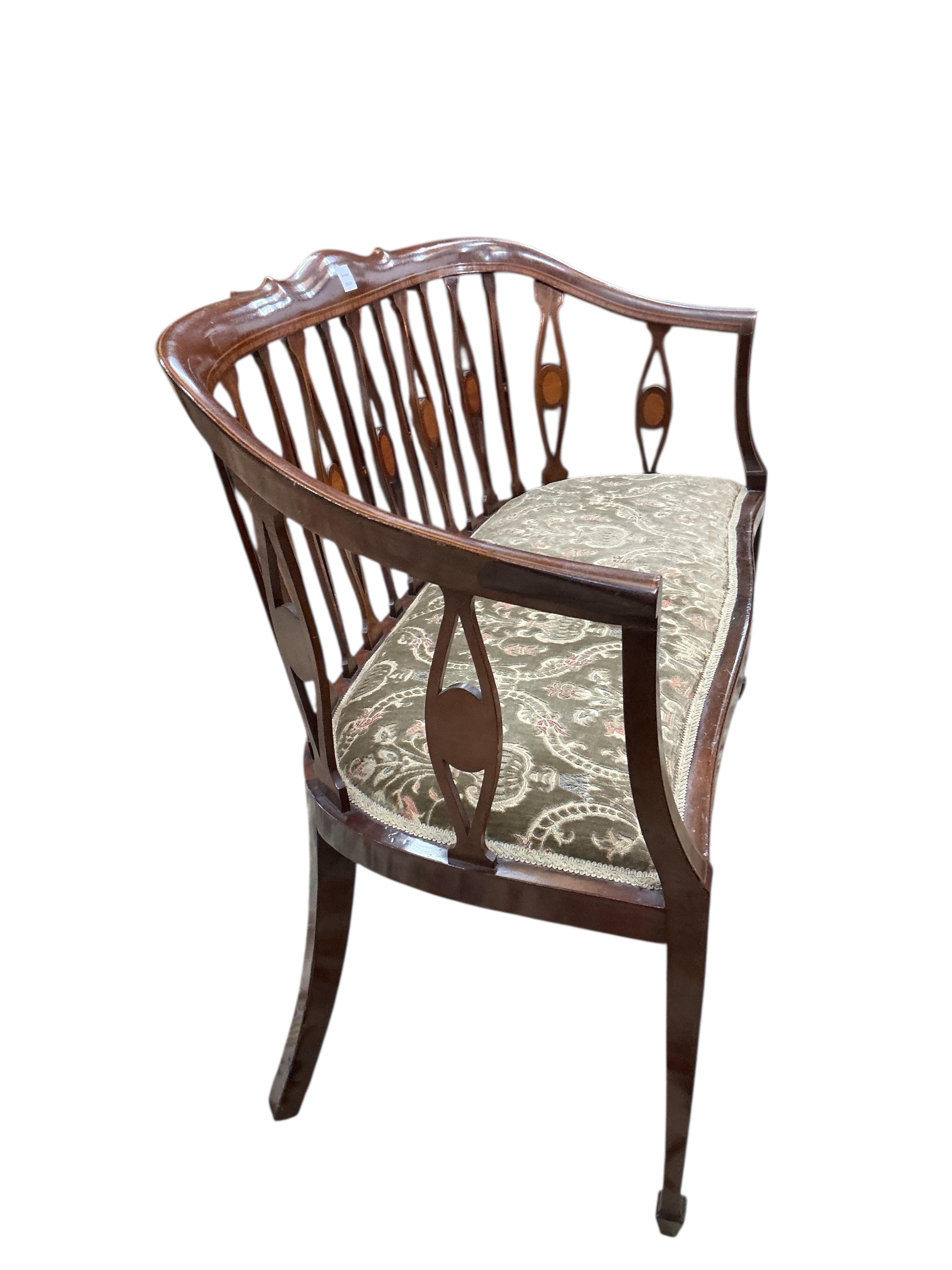 An Edwardian inlaid mahogany settee, width 126cm, depth 48cm, height 88cm